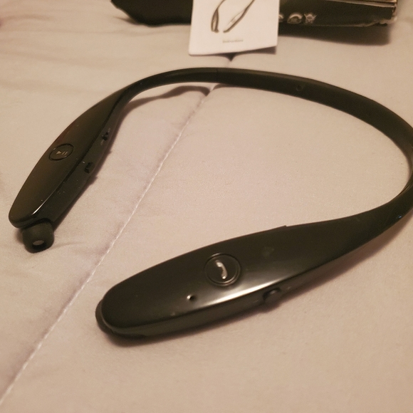 Head set - Picture 3 of 3